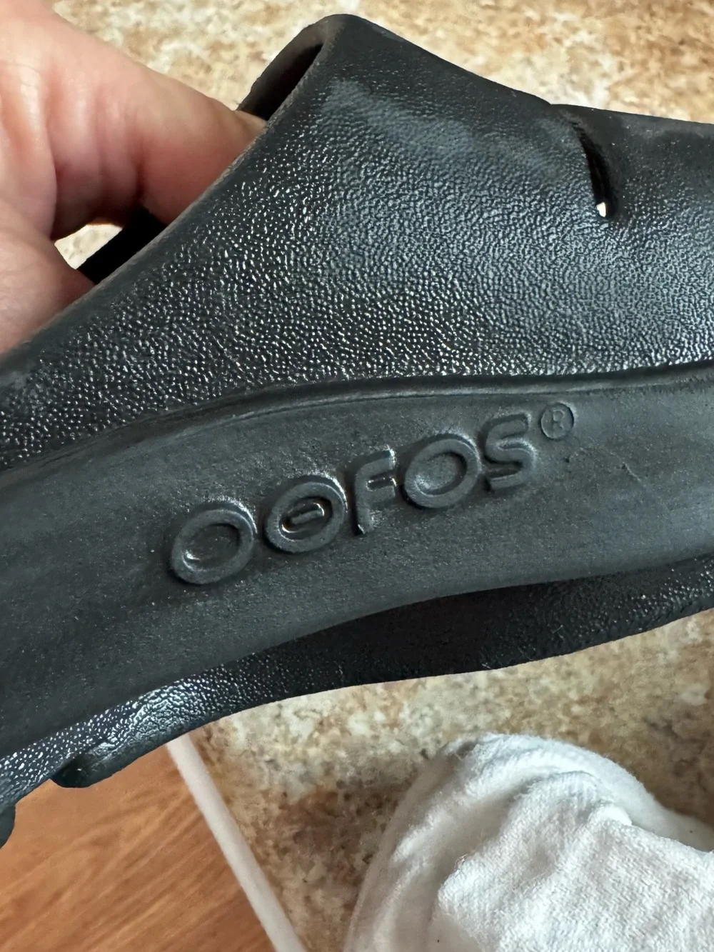 OOOFOS Black Recovery Slides Sandals Slip-Ons Size M6/W8