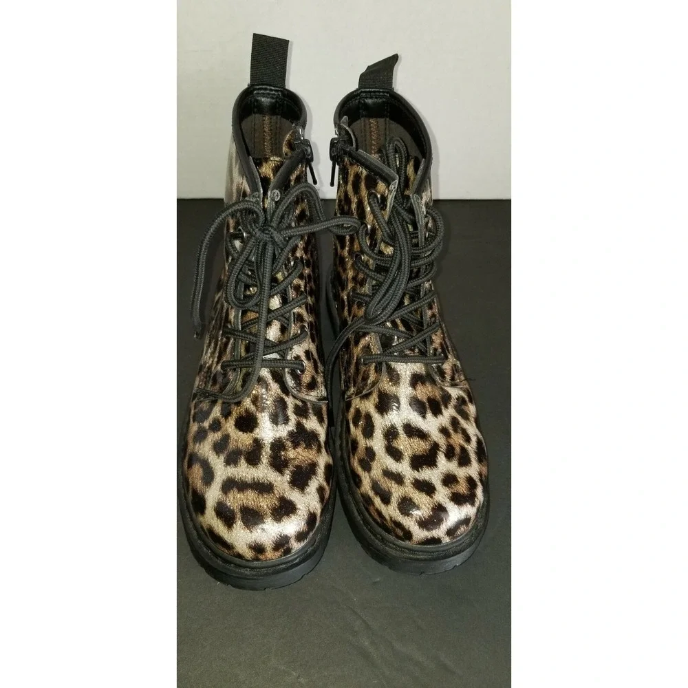 Steve Madden steve madden