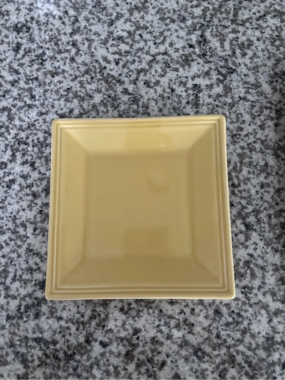 William Sonoma Yellow Square Ceramic Bowl 7.5”x7.5”