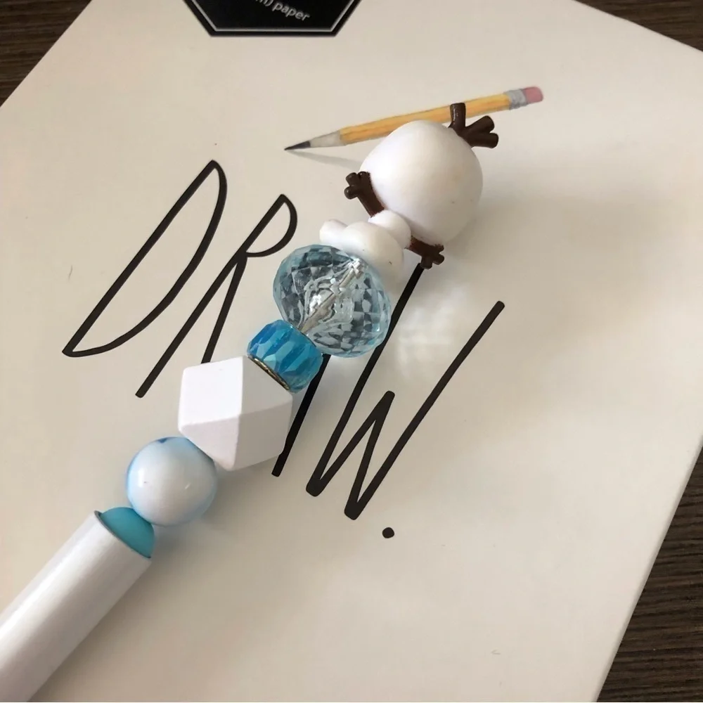 Disney Doorables: Frozen: Olaf handmade beaded pen