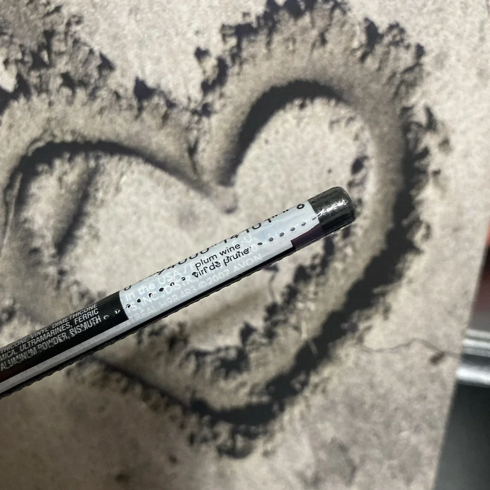 Avon Glimmersticks Waterproof Eye Liner Plum Wine‎ Eyeliner