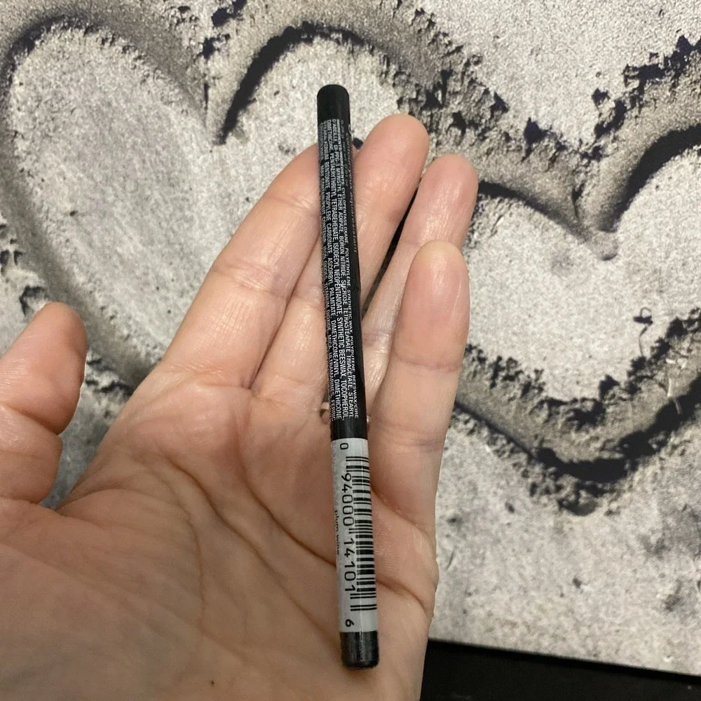 Avon Glimmersticks Waterproof Eye Liner Plum Wine‎ Eyeliner