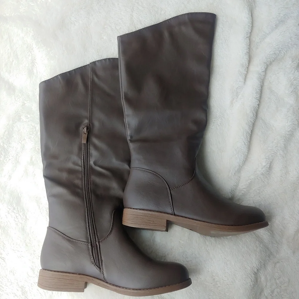 Journee Collection Women's Knee Boots Taupe - 7.5