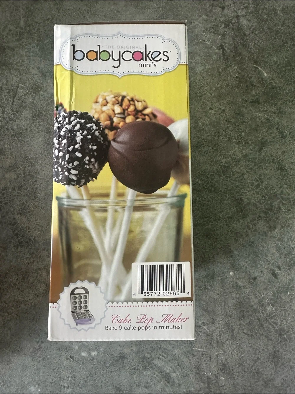 Babycakes mini- Purple Cake Pop Maker