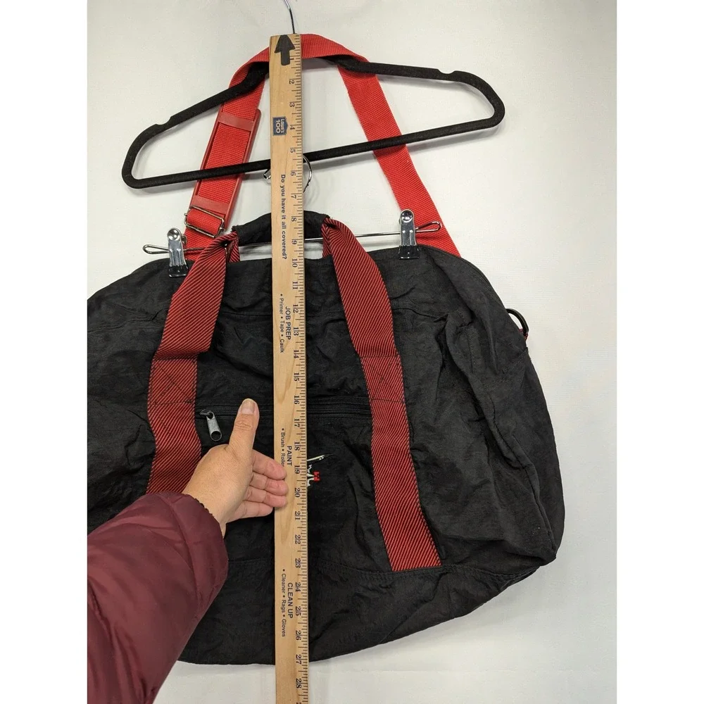 N/A black duffel