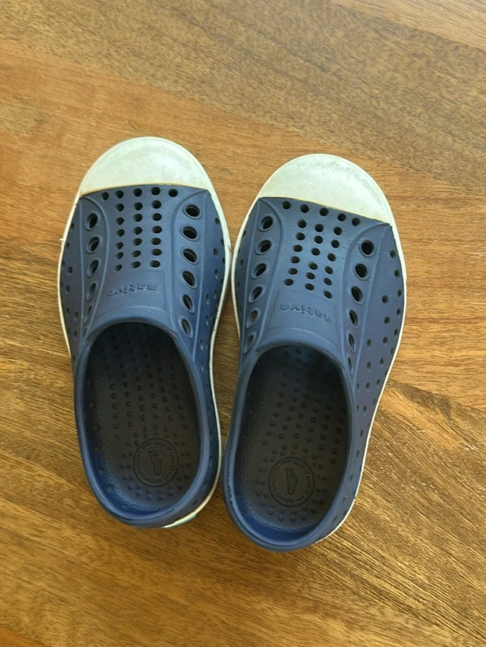 Native Jefferson Slip-On Kids Shoes in Navy