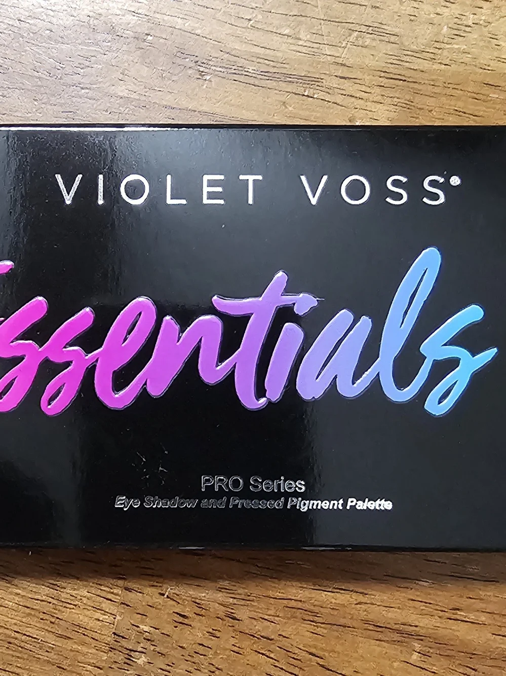 Violet Voss compact palette
