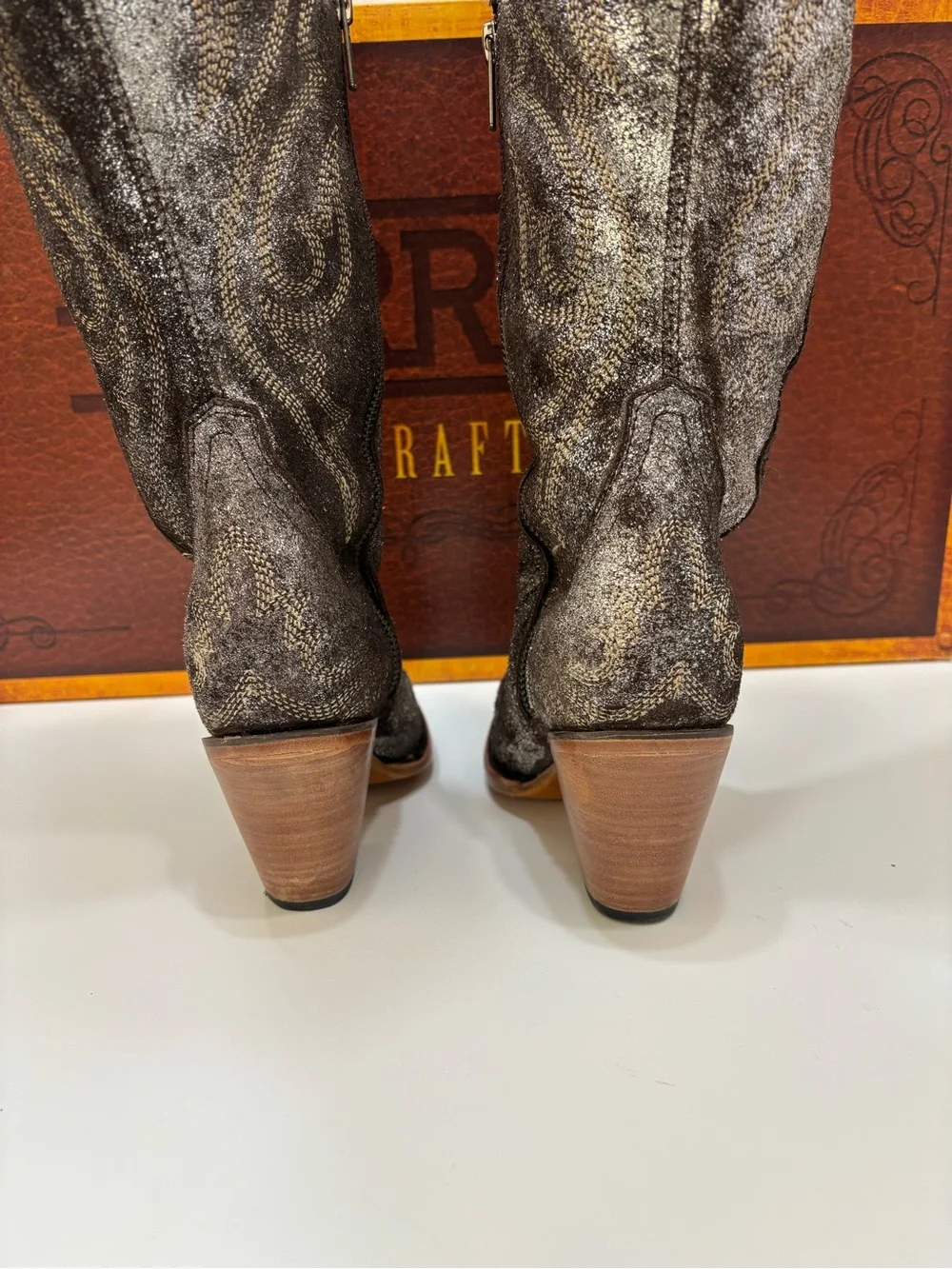 Corral brown silver