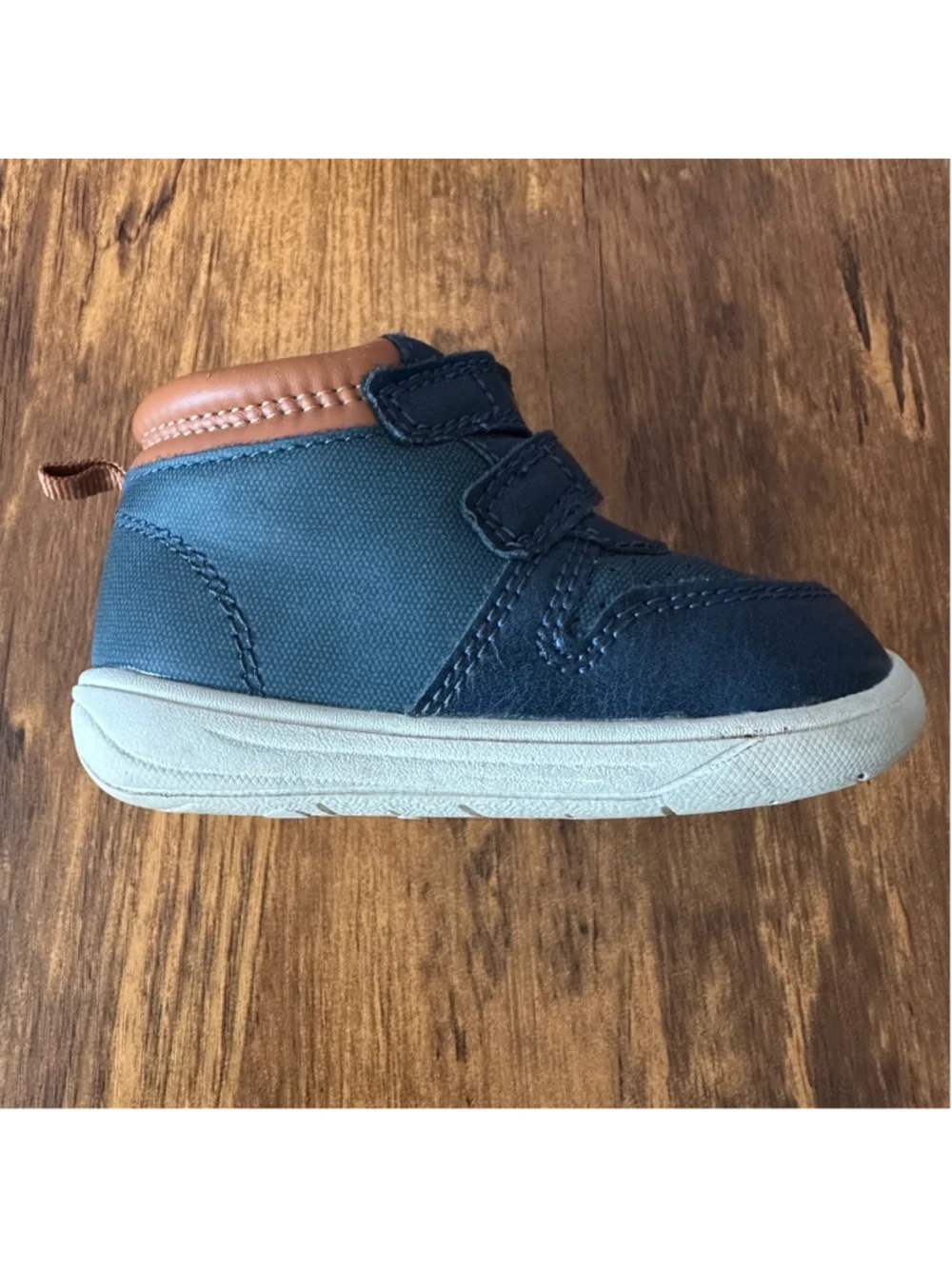 Carters wear offer hookandloop