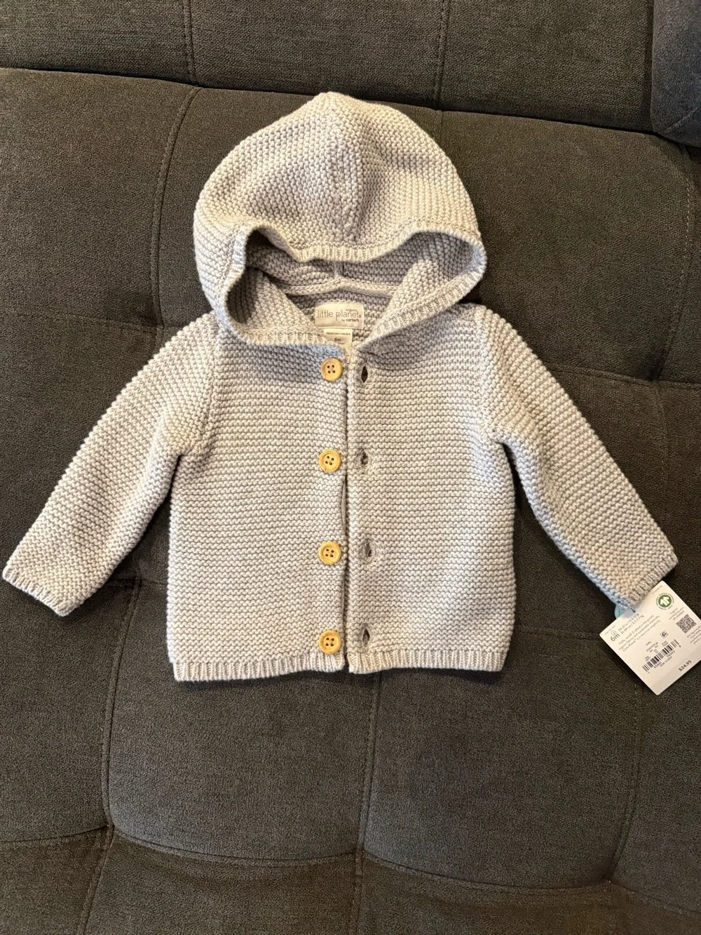 OshKosh Bgosh selling altogether