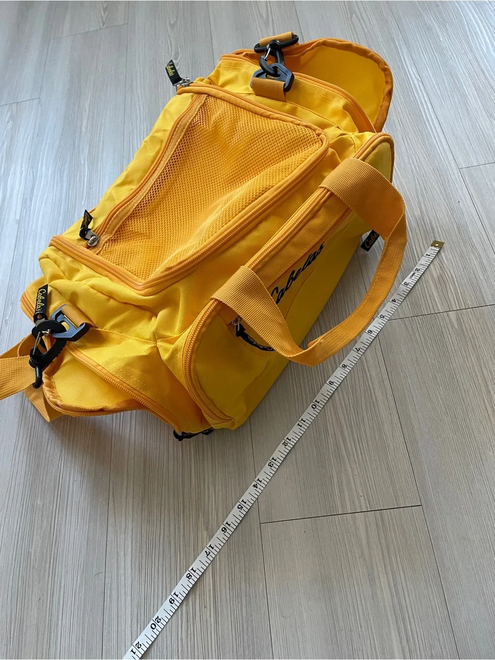 Cabelas sturdy duffel