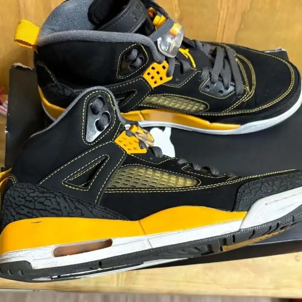 Jordan 2012 air