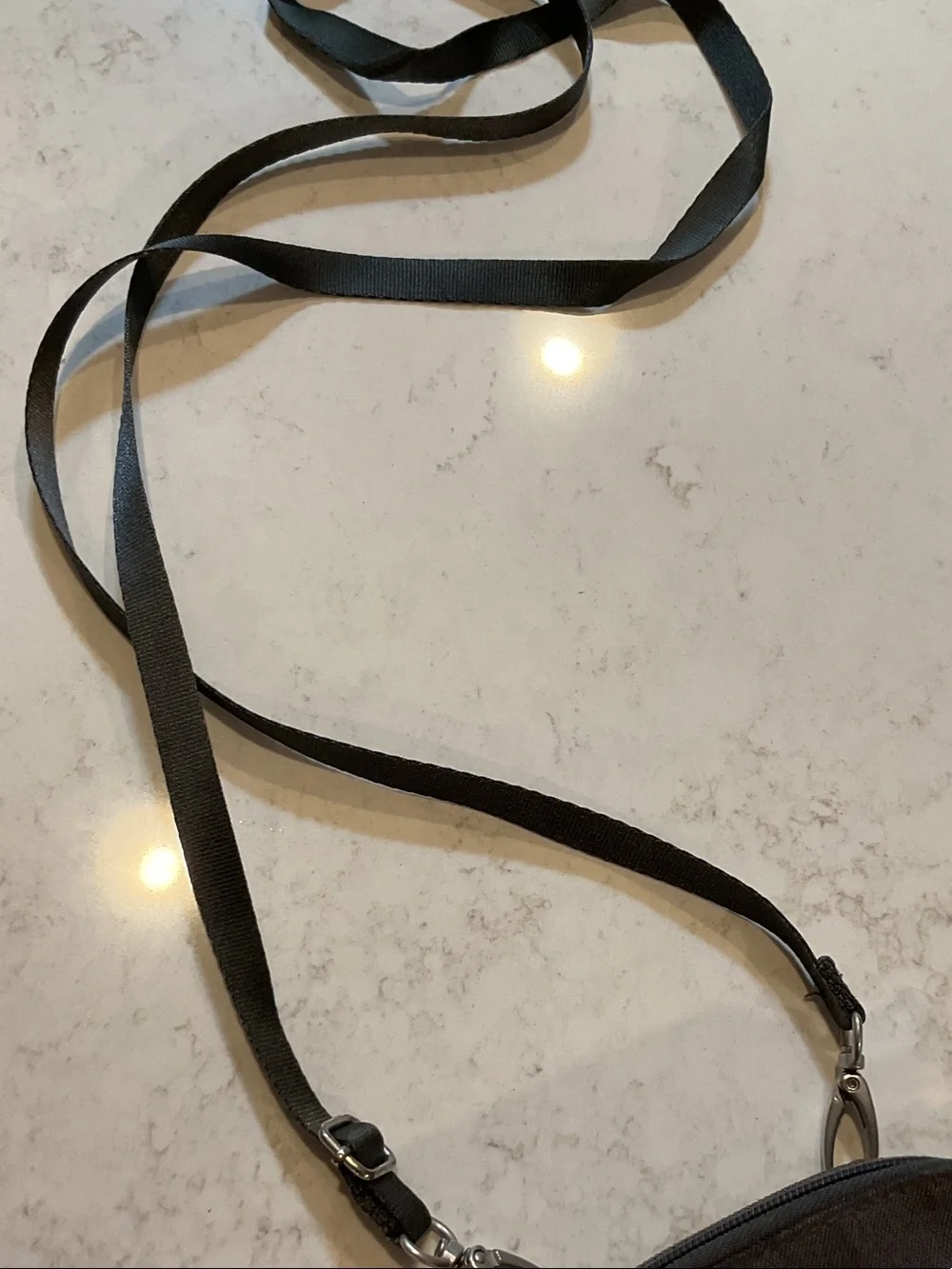 Baggallini slim rfid