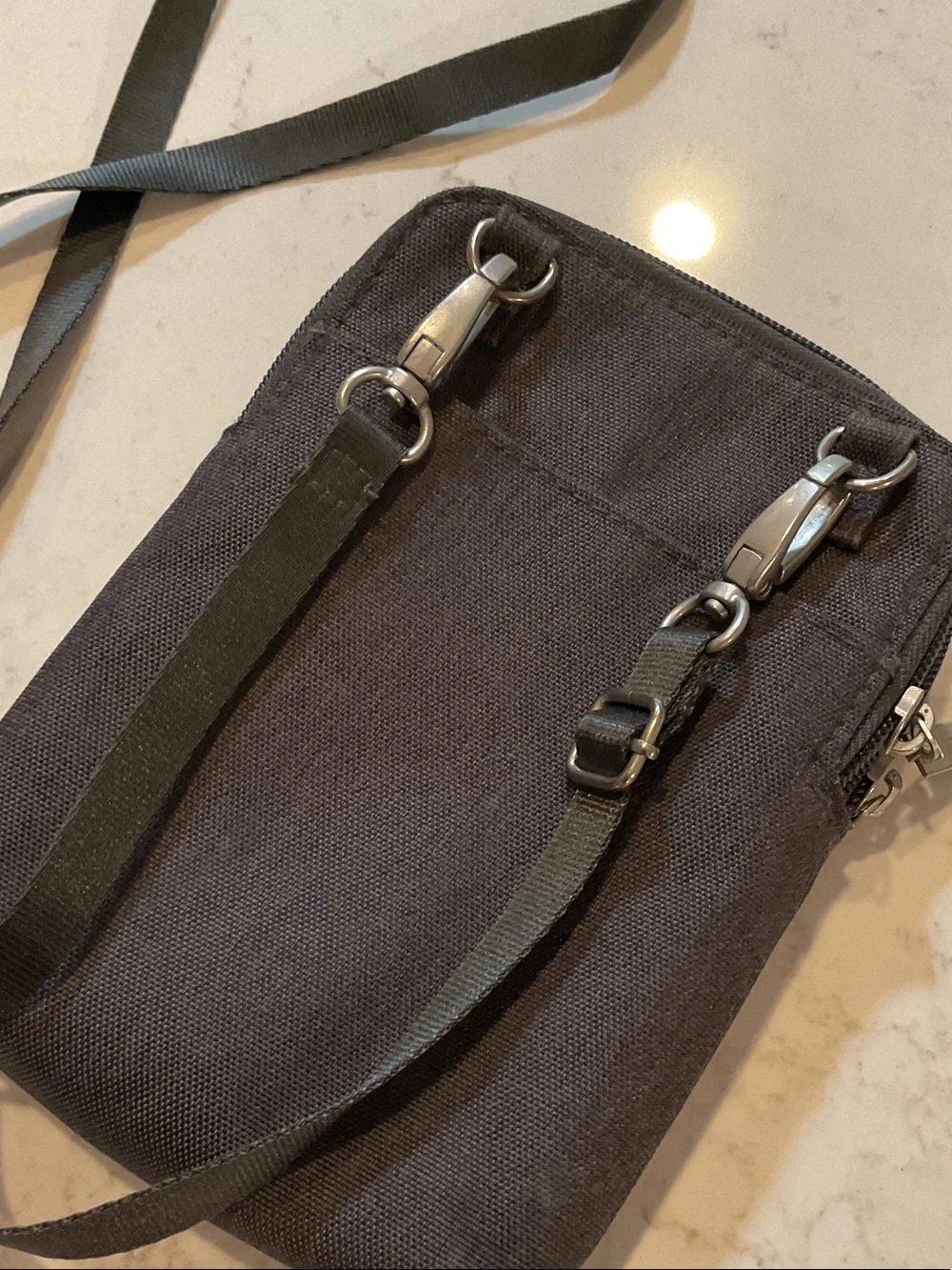 Baggallini slim rfid