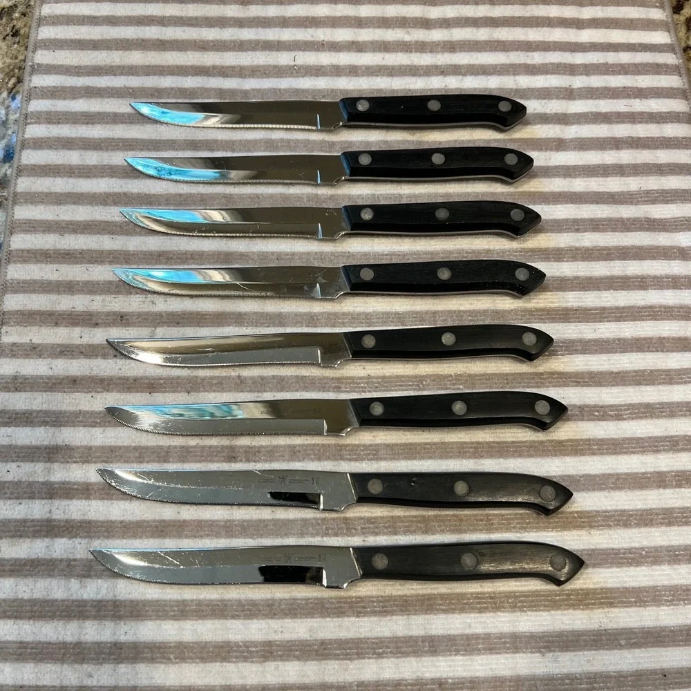 J.A. Henckels International 8 Piece Steak Knife Set 35195-100 Stainless Steel