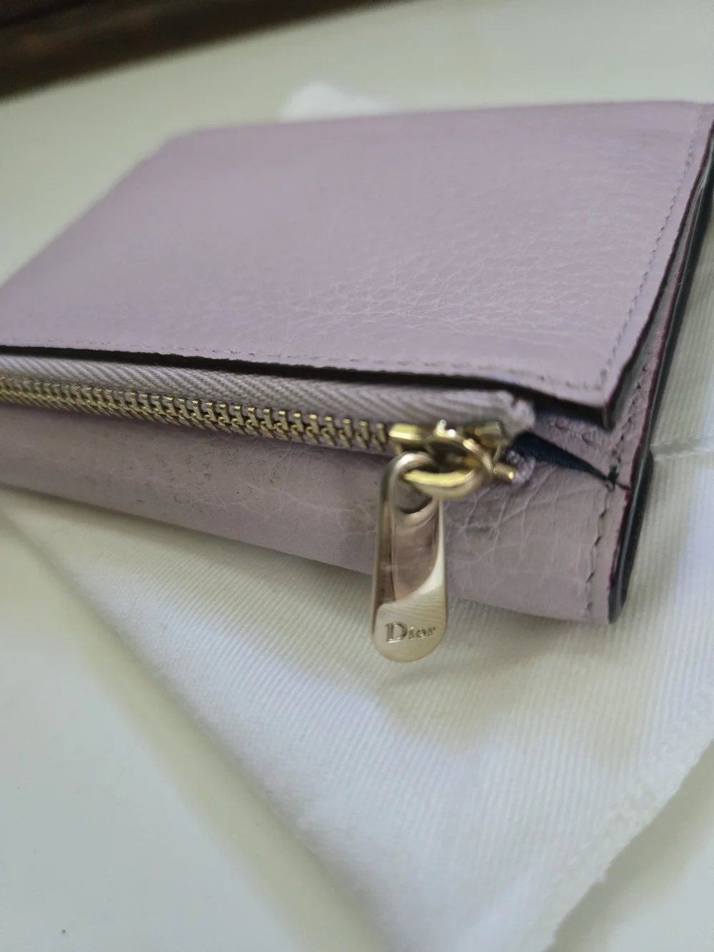 Dior authentic women