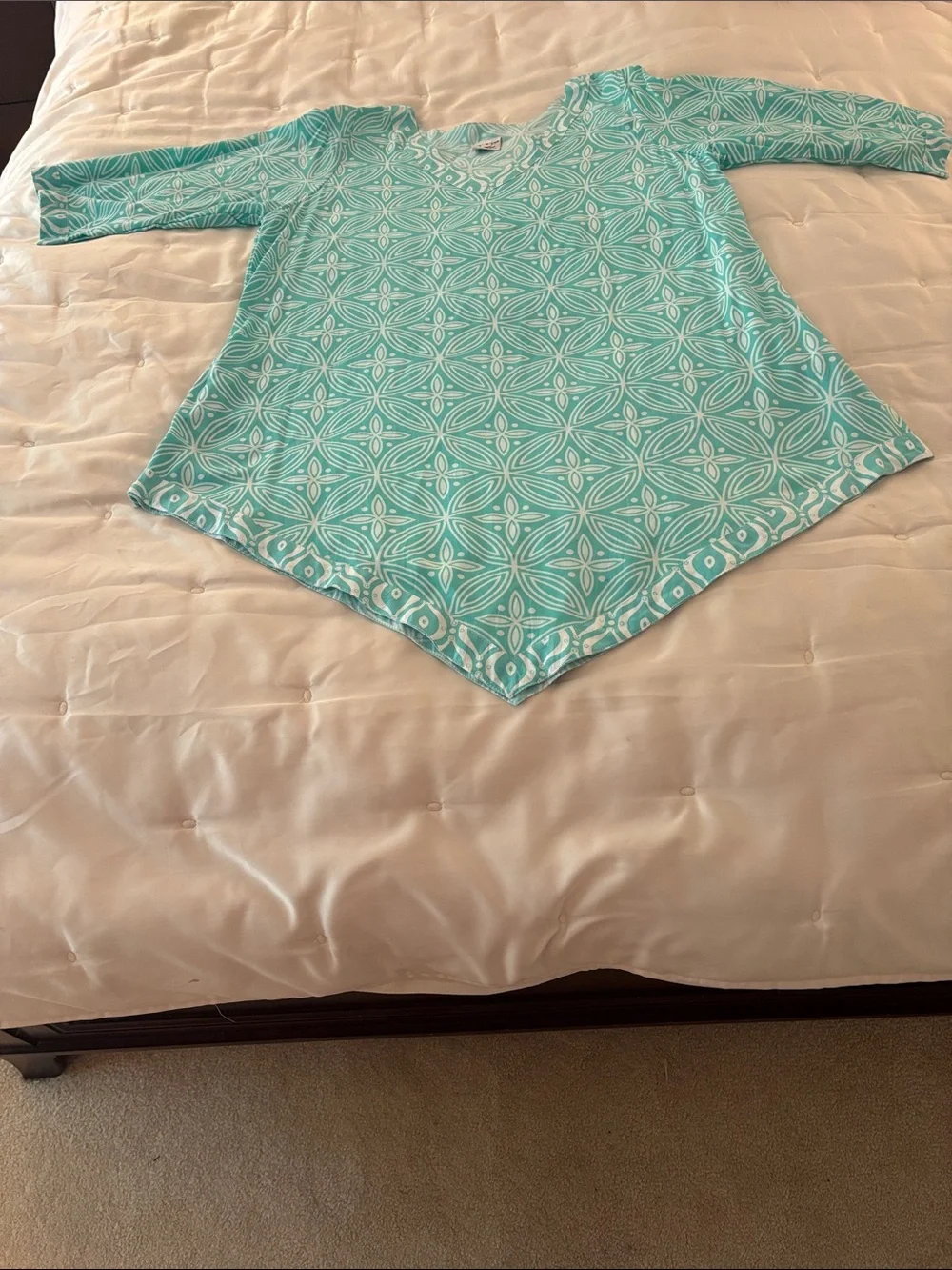 Light Turquoise Geometric Print Top - Home Bedding