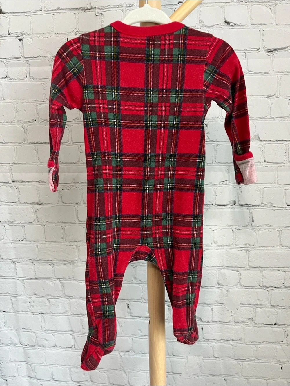 ⭐️⭐️PICK 5 / $20 Old Navy Baby Red Plaid One-Piece Footed Pajamas