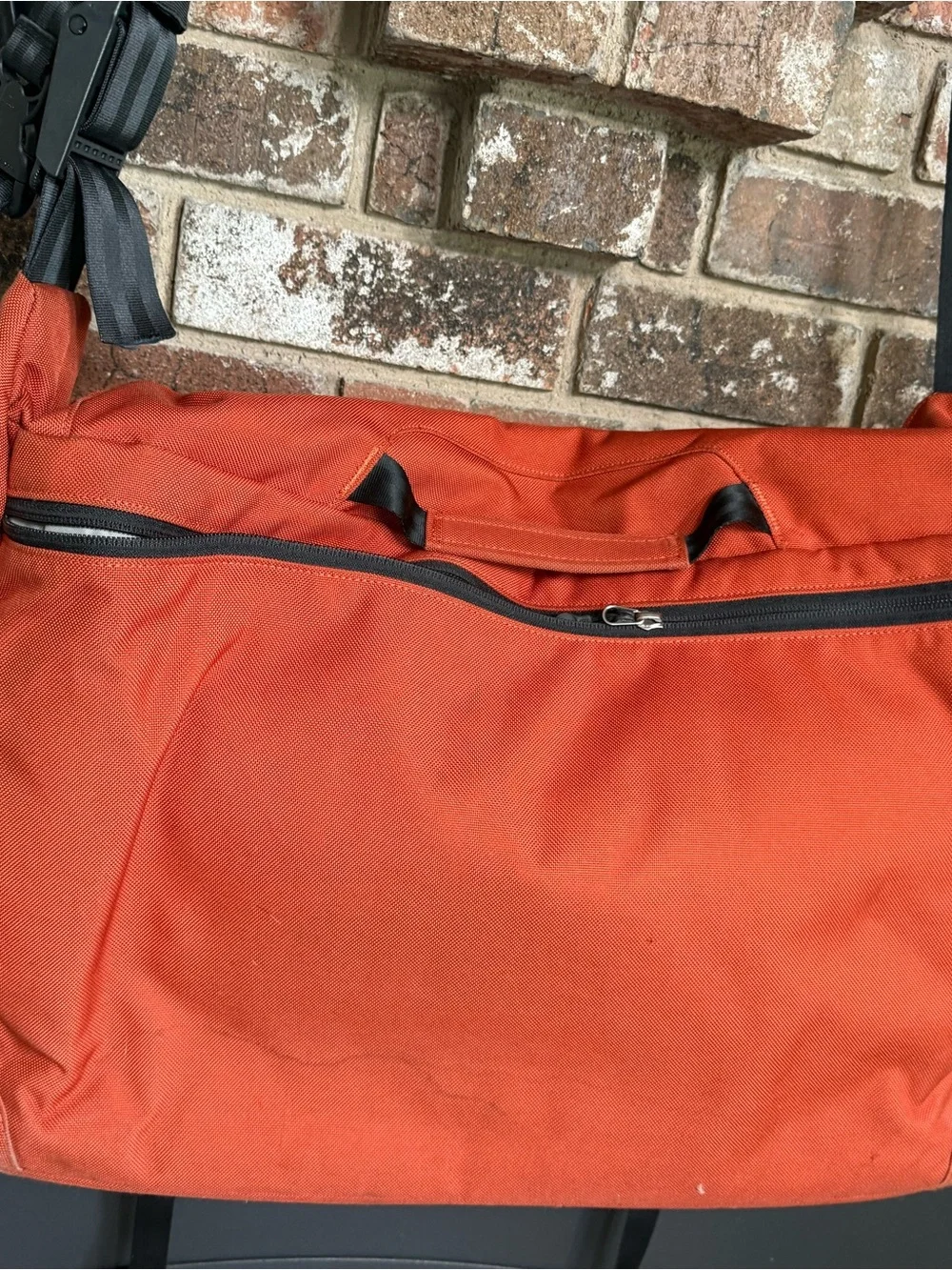 Patagonia Men's Messenger Bag in Rust-Orange with Black Trim
