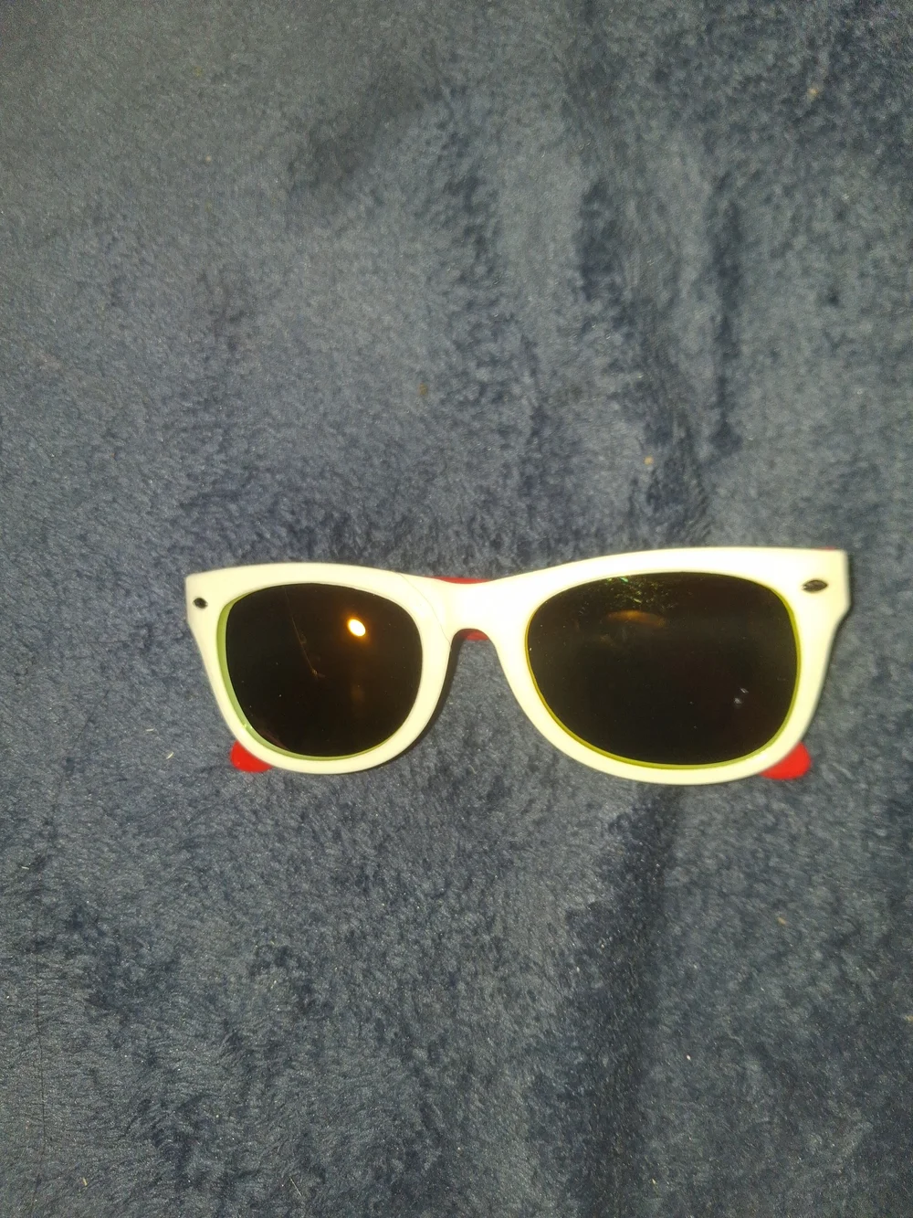 N/A comfortable bright lenses