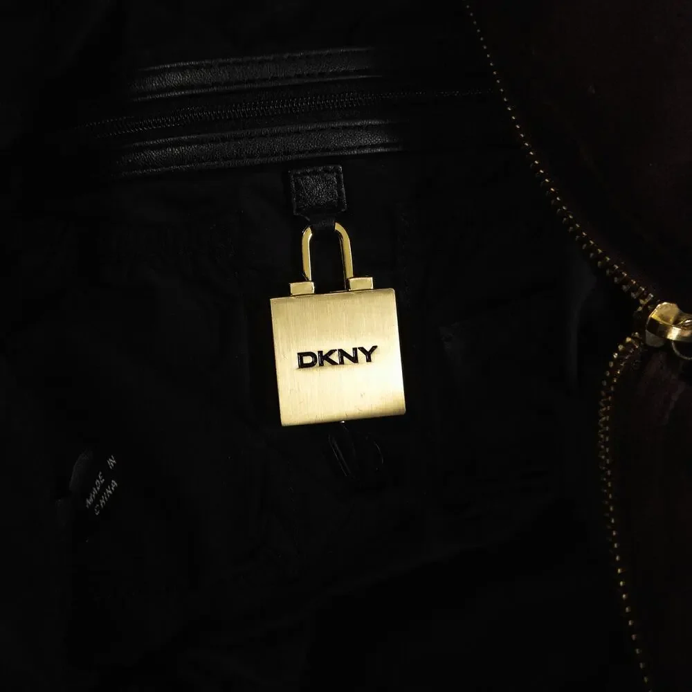 Dkny here hobo