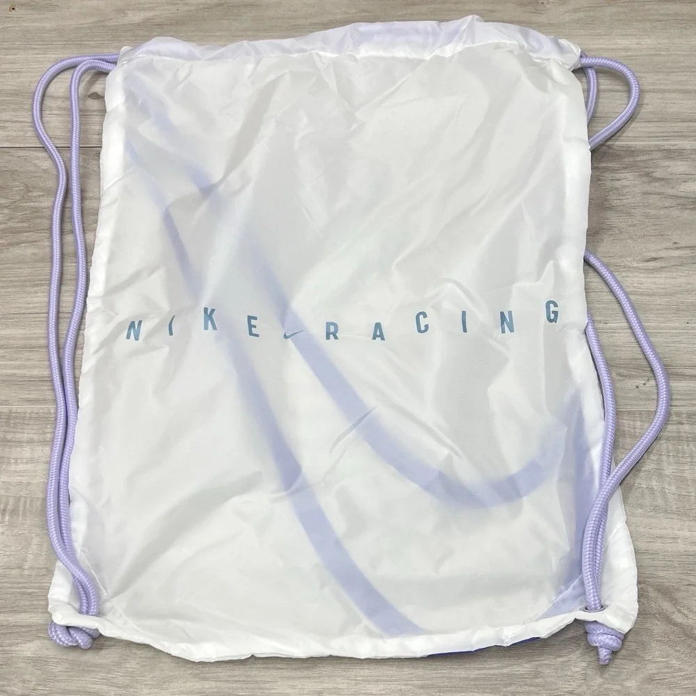 Nike box missing