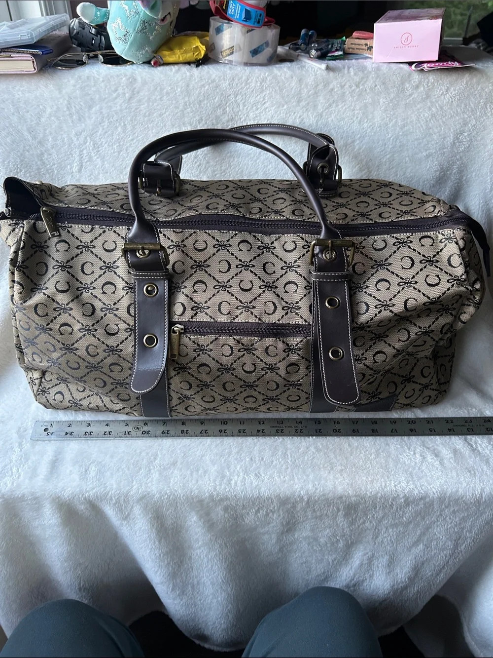CIAO! 22” duffle bag with faux leather handles buckle