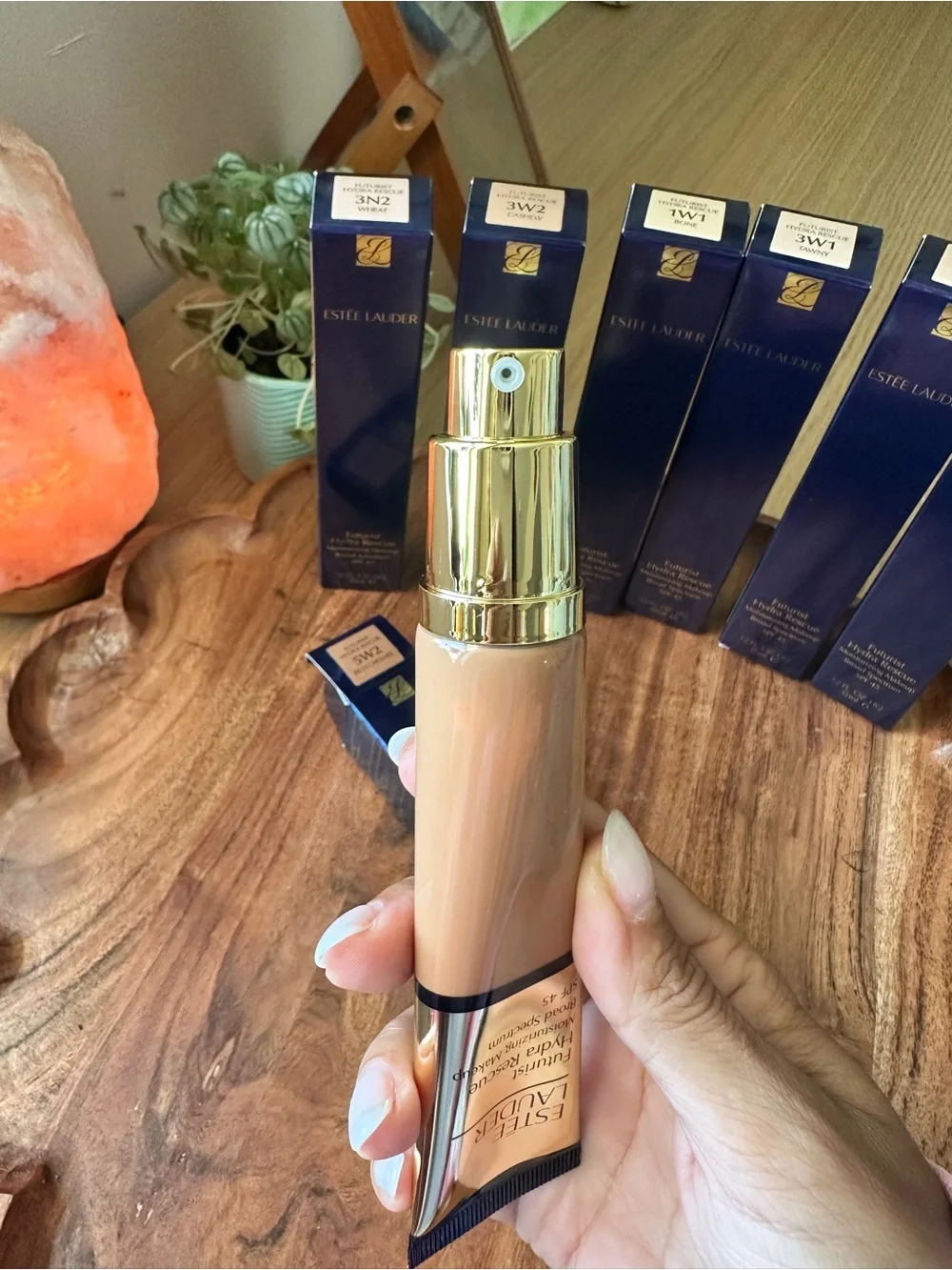 Estee Lauder blend formula finish