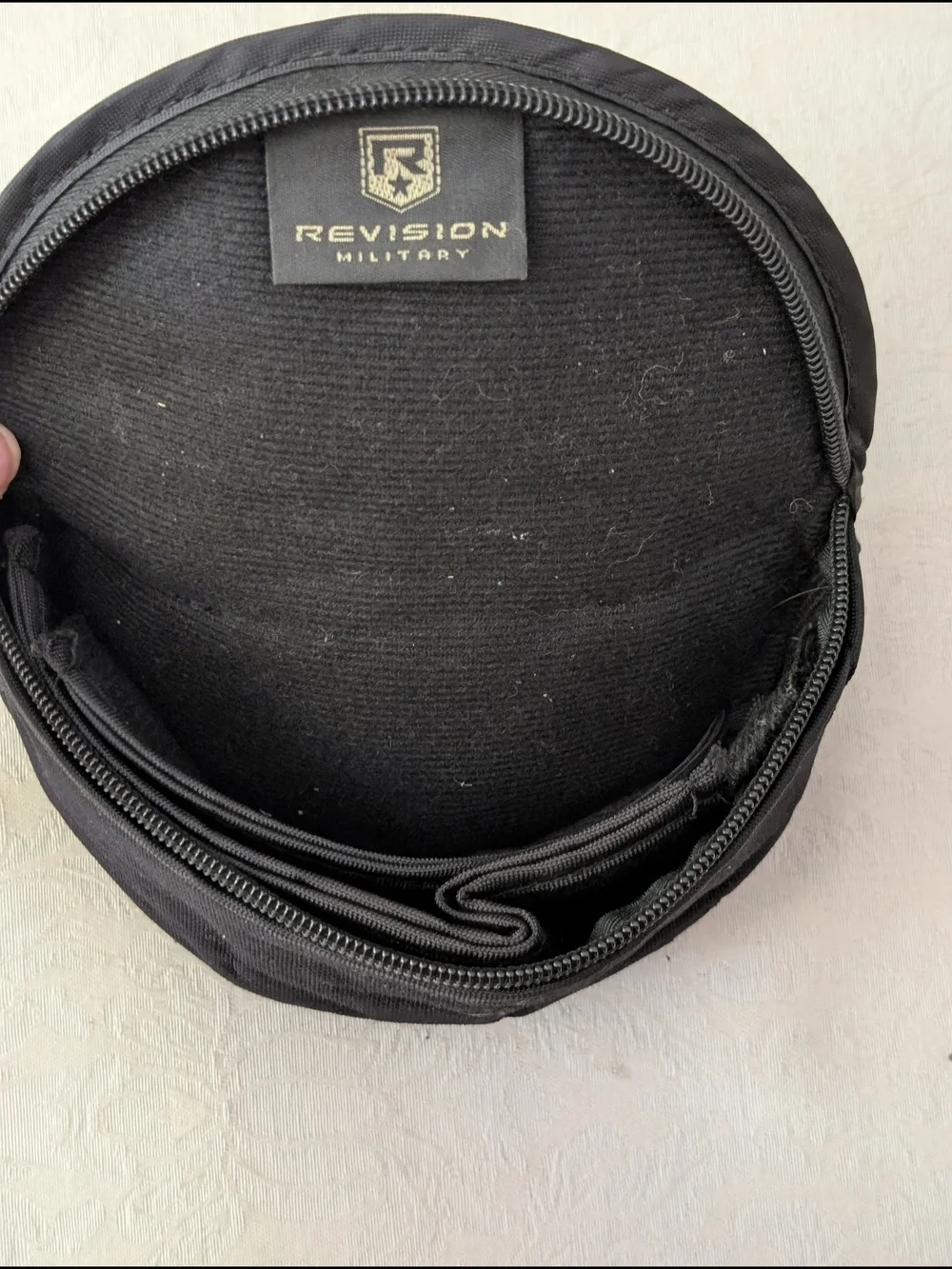 Revision durable black