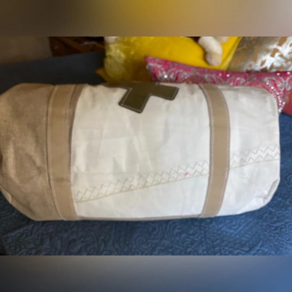 727 Sailbags details coming
