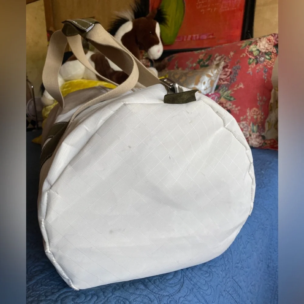 727 Sailbags details coming