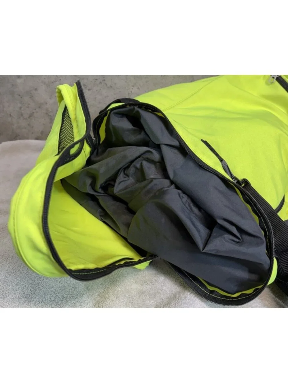 Nike brasilia medium