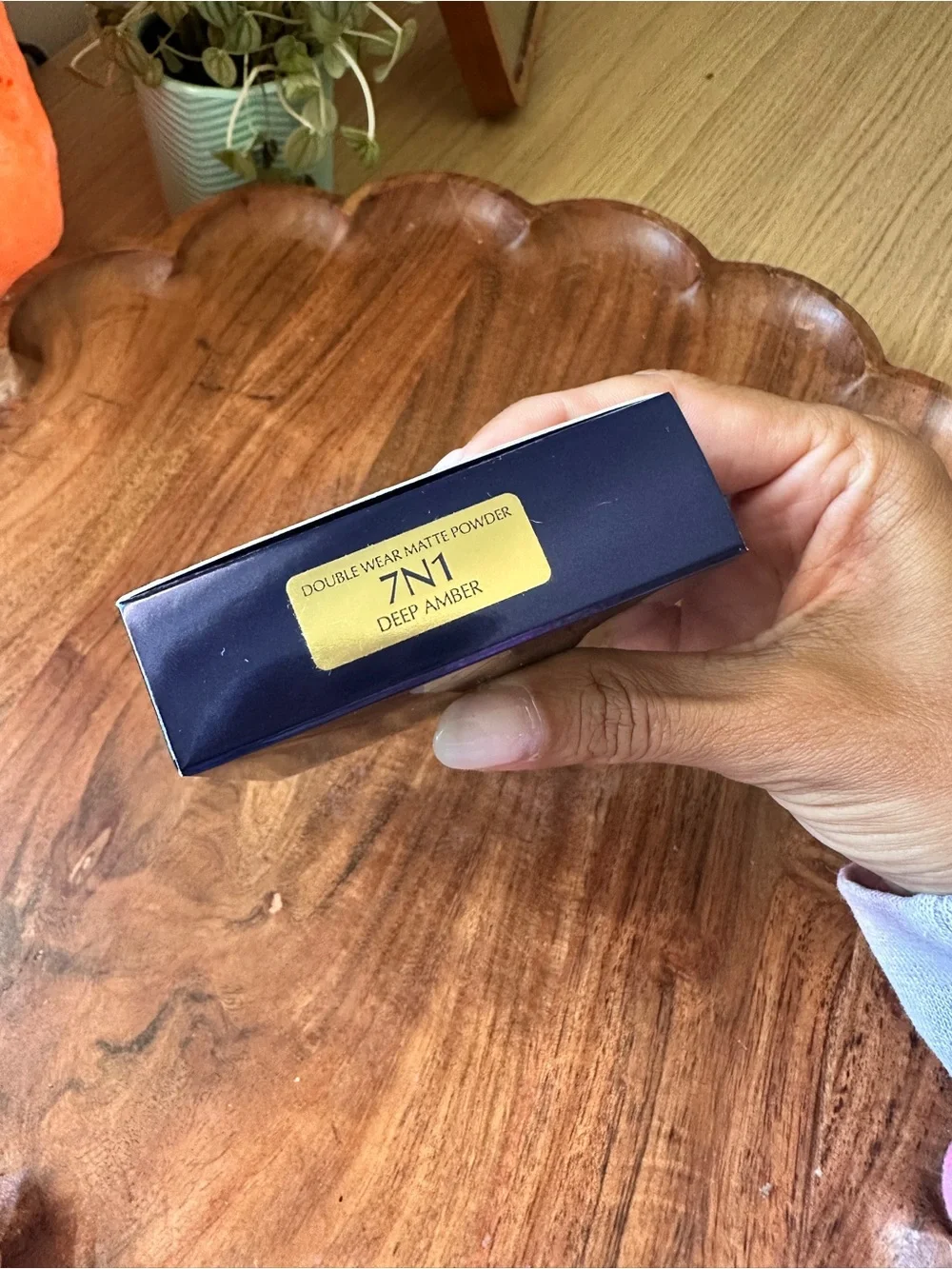 Estee Lauder adoring applicator