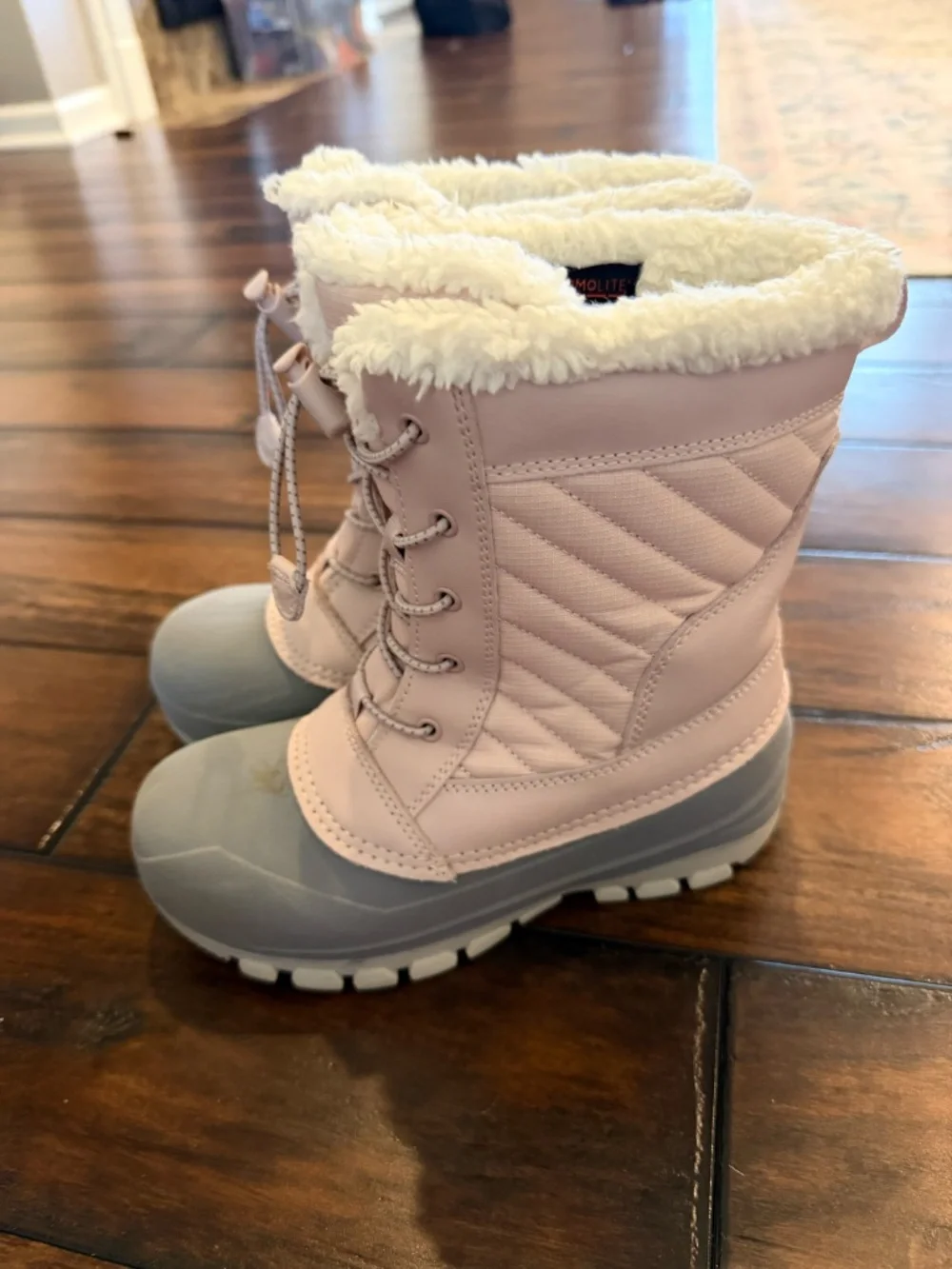 Size 2 Girls Cat & Jack Winter Boots