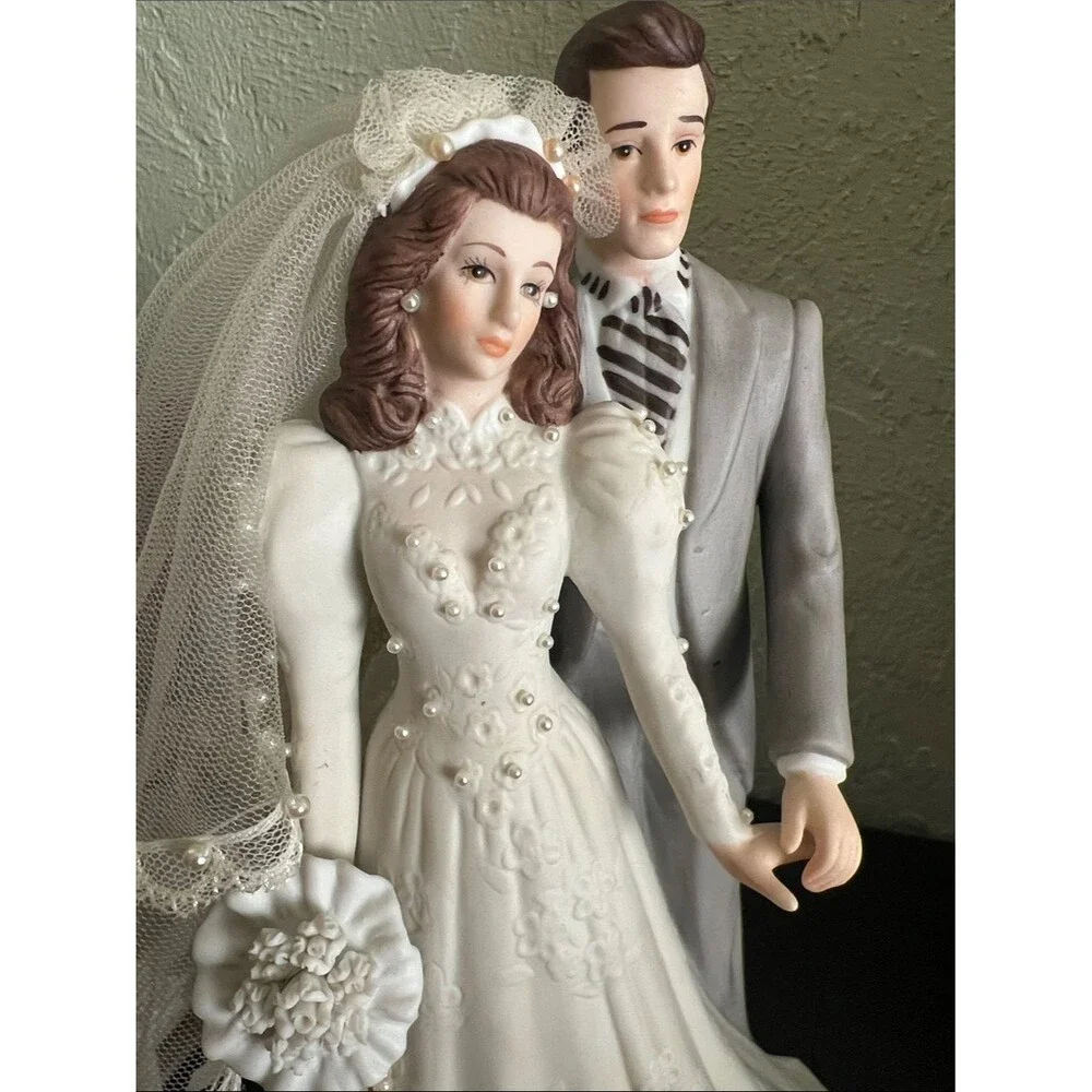 Unbranded elegant wedding