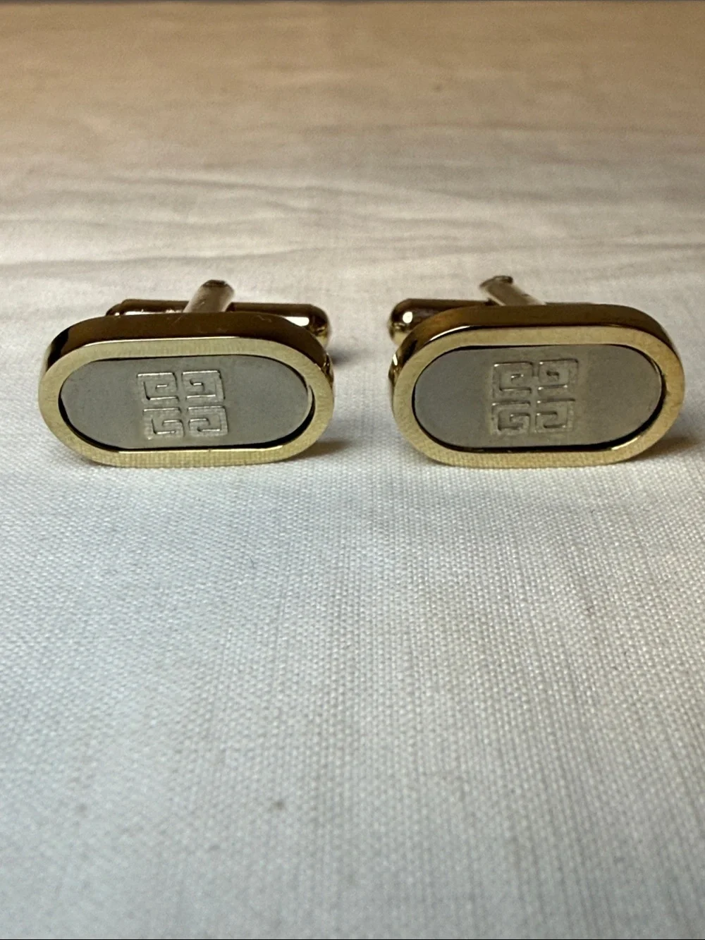 Givenchy 4G Logo Gold Tone Oval Vintage Cufflinks 1