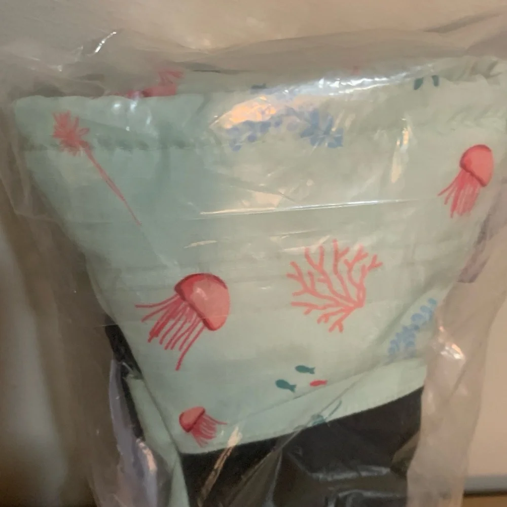 Ami & Li Mint Green Sea Life Mittens 3M Thinsulate Waterproof XS 0-2 Yr Toddler