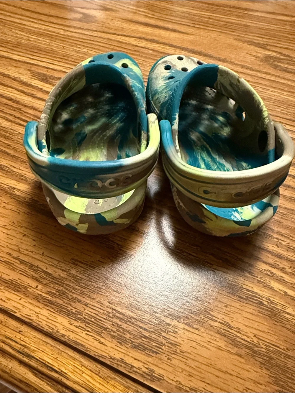 CROCS this really