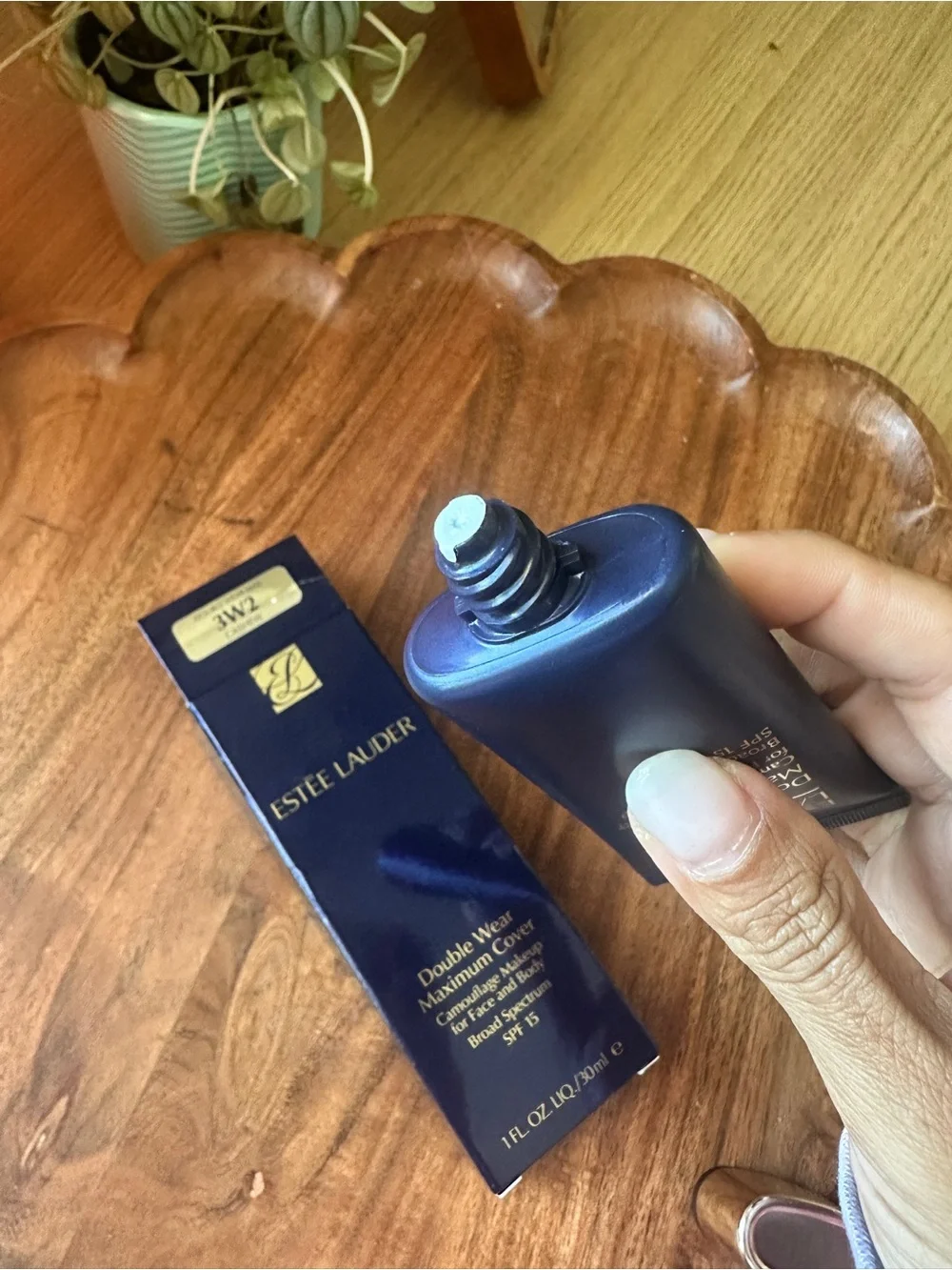 3W2 Estée Lauder Double Wear Maximum Cover - Shade Cashew