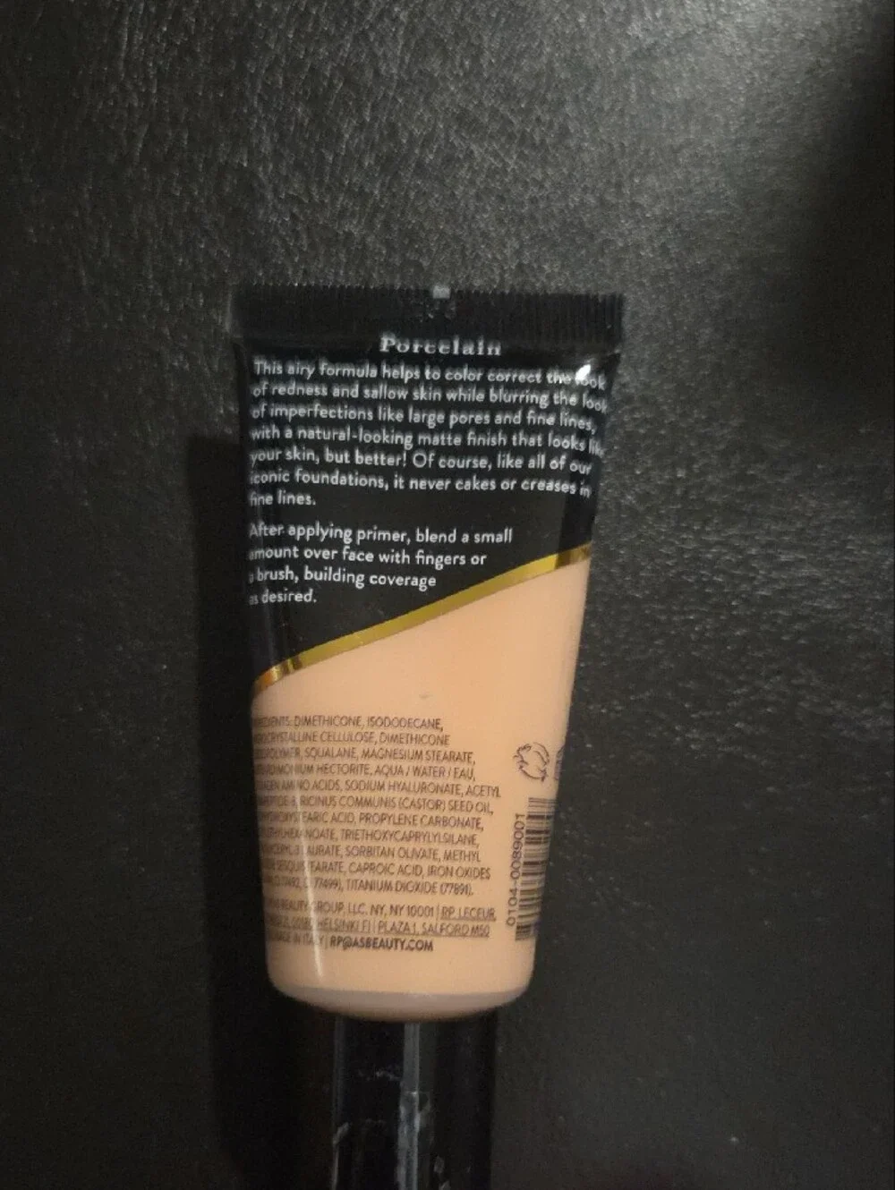 Laura Geller Weightless Whip Blurring Mousse Foundation - Light Beige