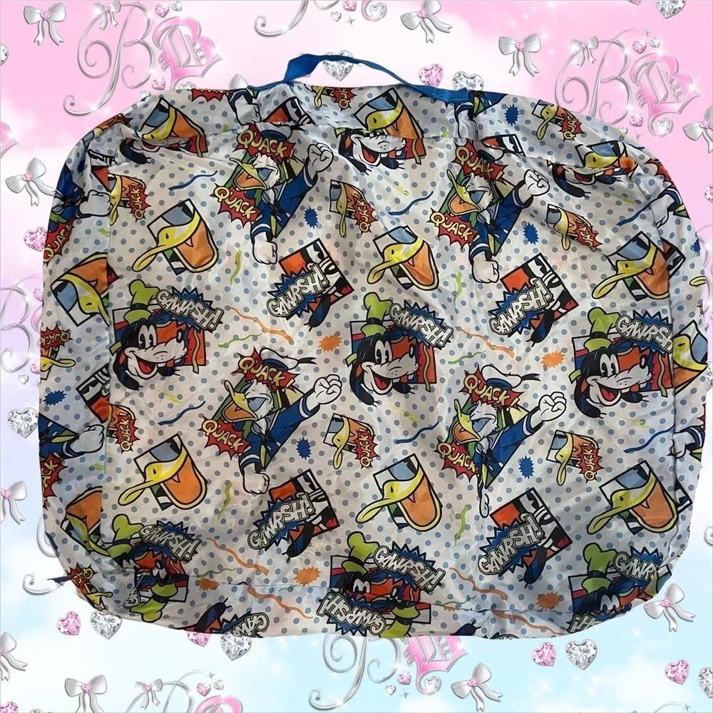Disney parks Hong Kong bag Donald Duck blue white multicolor lightweight duffle