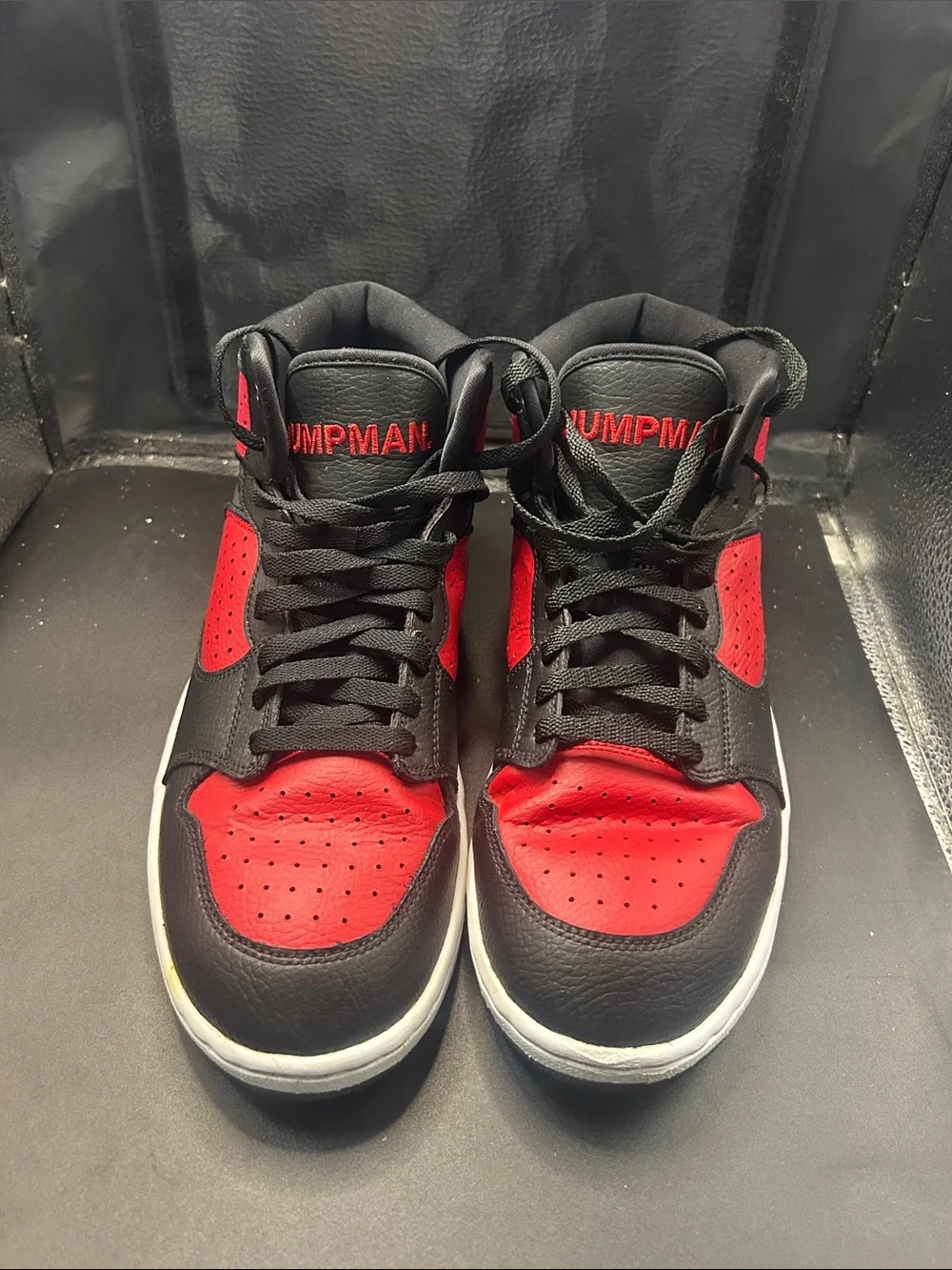 Jordan bold black