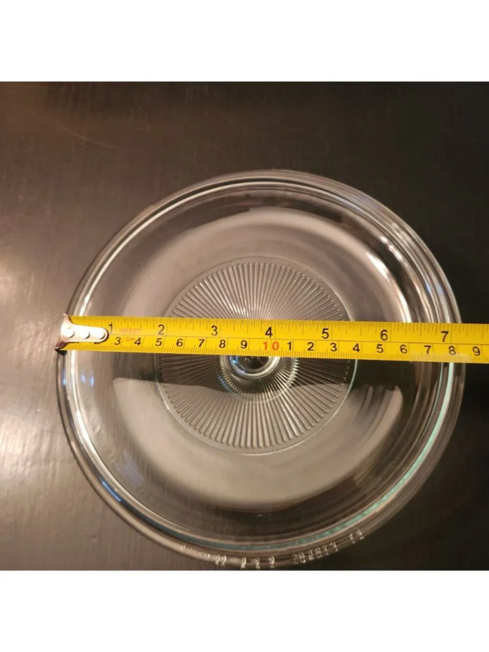 Pyrex round ribbed
