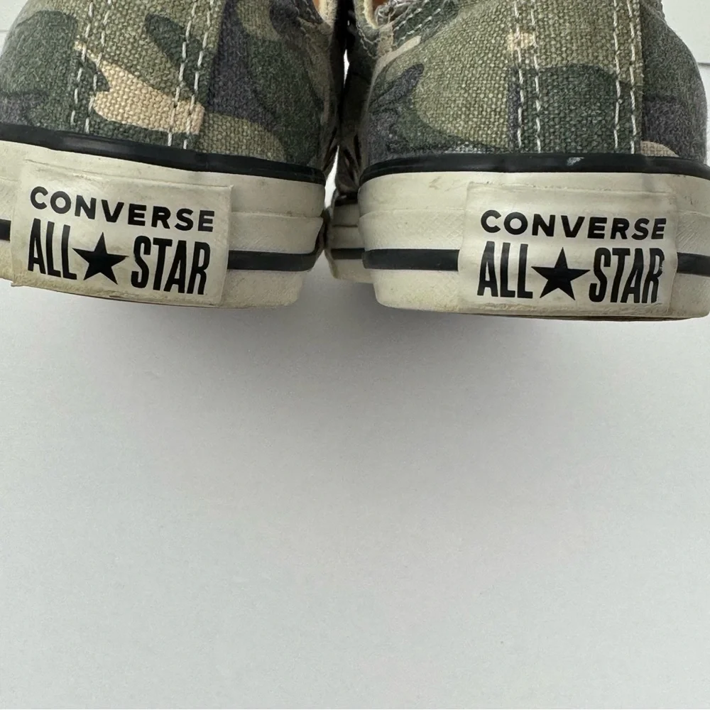 Converse All Star Shoes. Junior Size 2 unisex Camo Laceless Olive Khaki 660976C