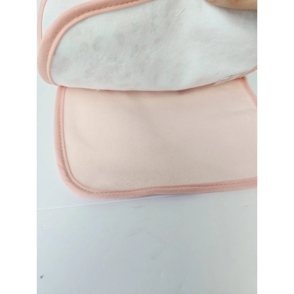 Kyle & Deena baby bibs