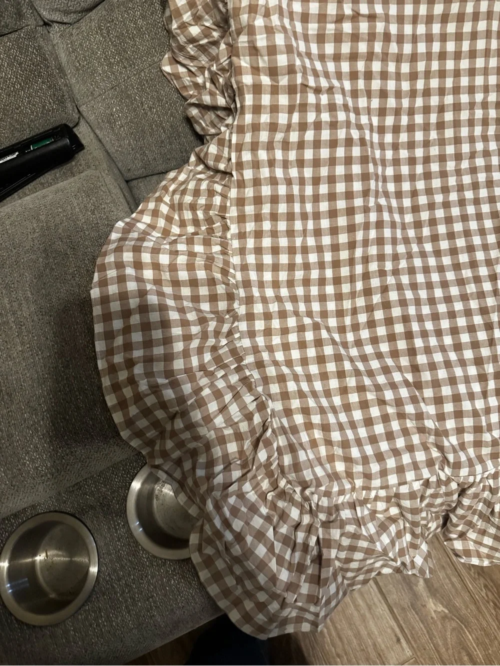 Table cloth taupe 102x60