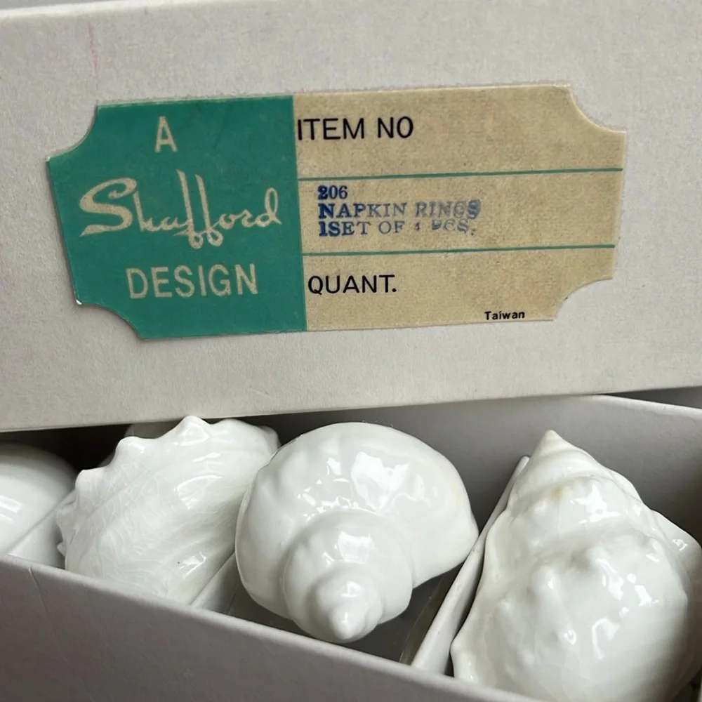 Vintage Shell Napkin Rings Seashells Acrylic Lucite Bone‎ China Conch Set 8