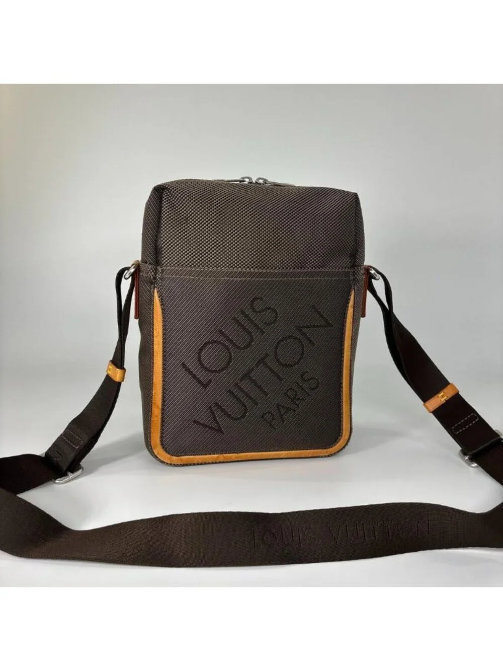 Louis Vuitton this authentic