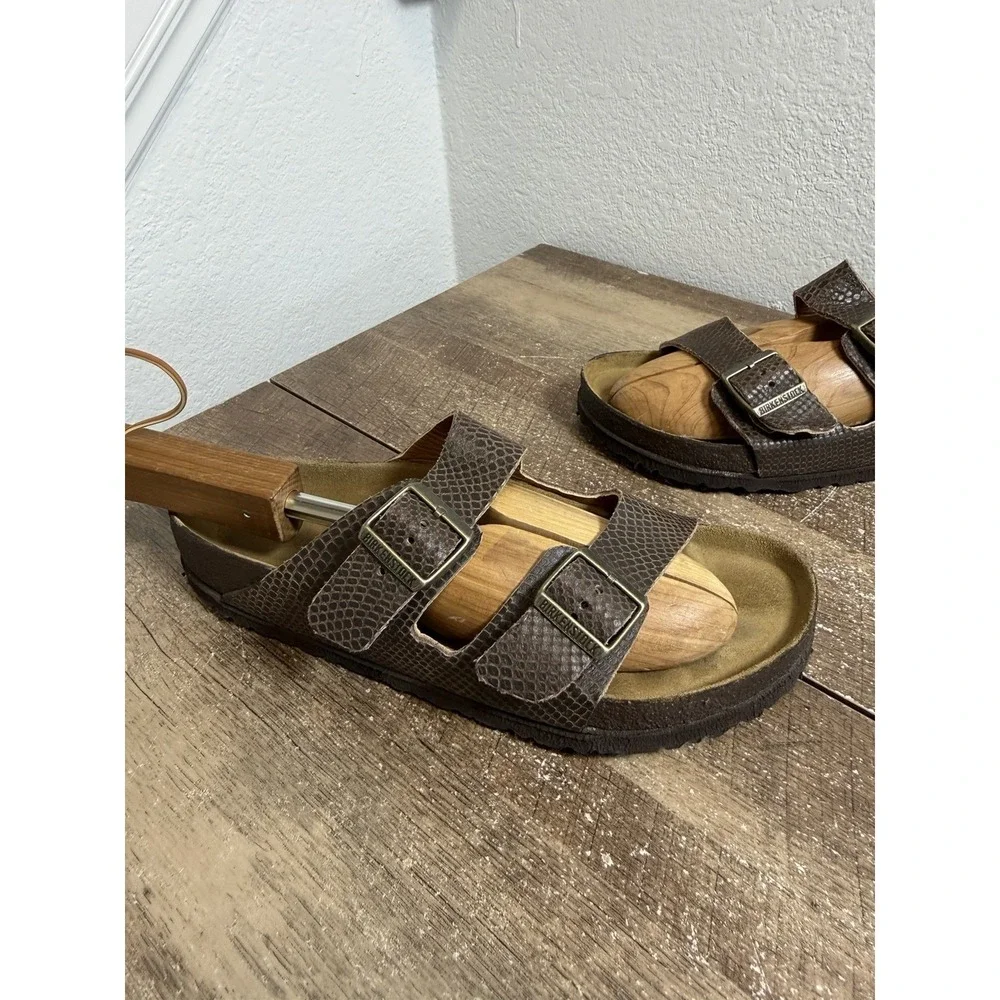 Birkenstock product pair