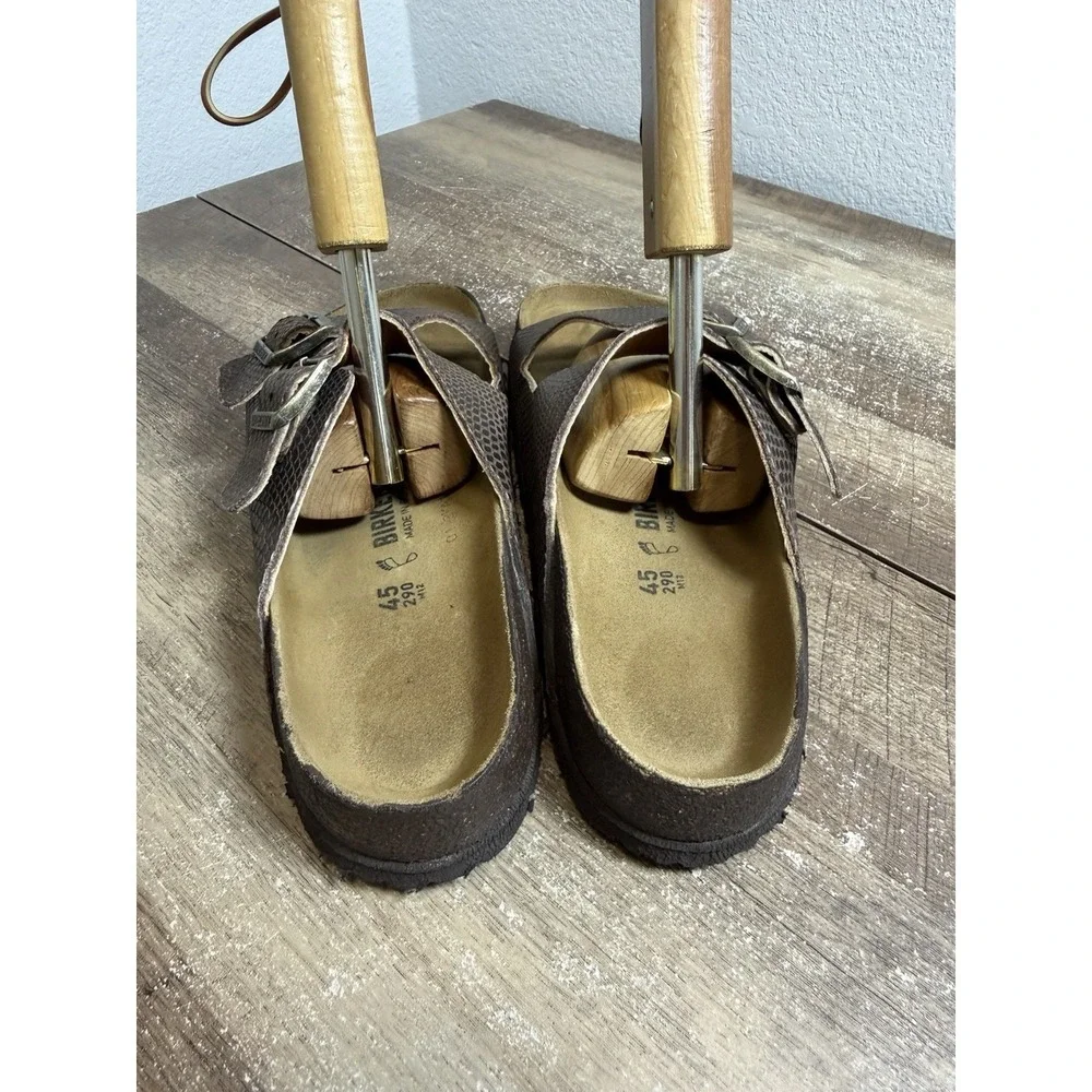 Birkenstock product pair